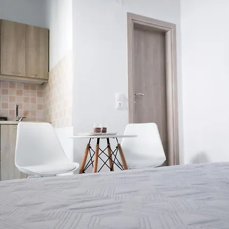 Modern Edipsos Apartment *